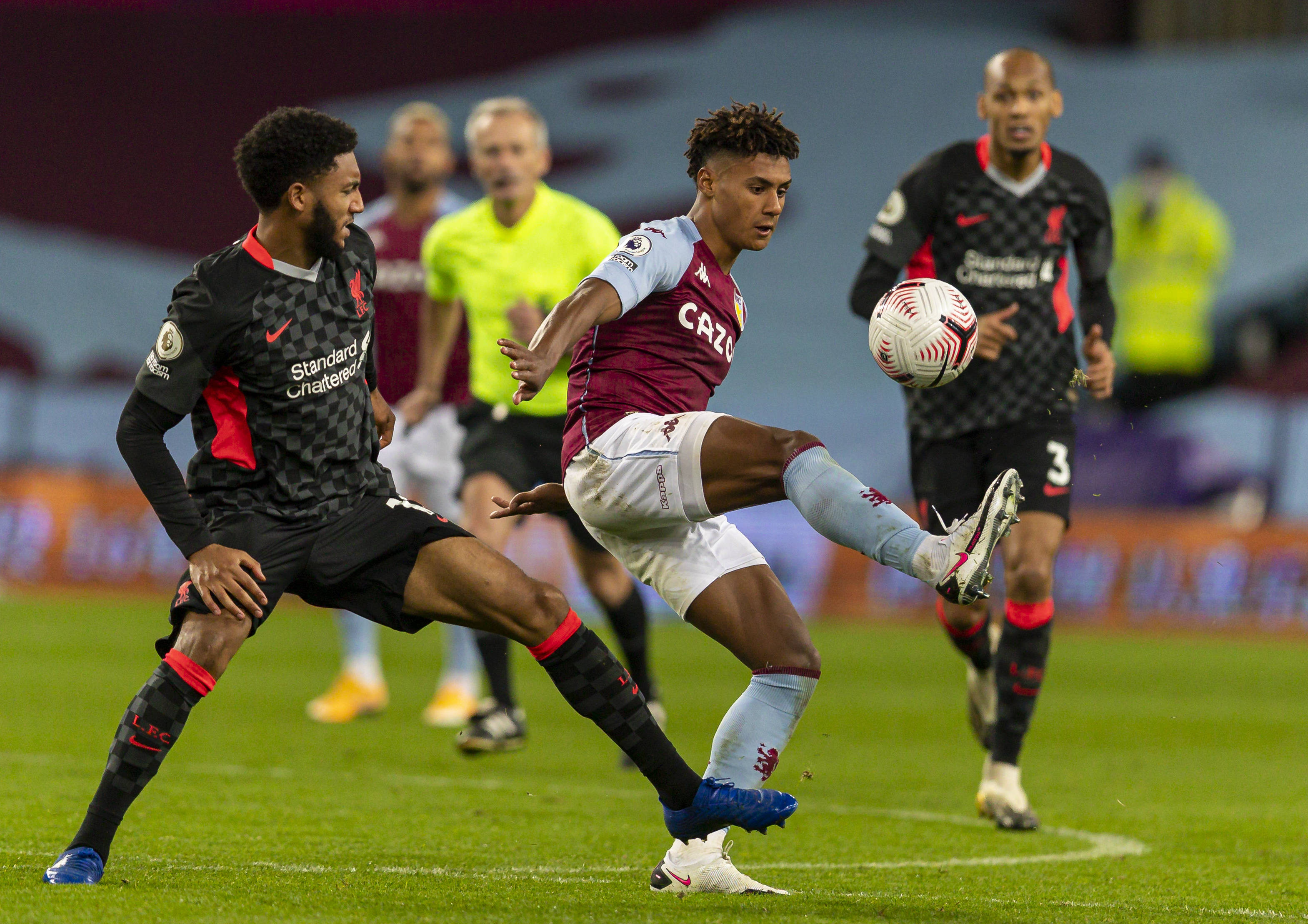 的激烈争夺 的激烈争夺